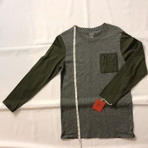 NWT Boys Mossimo Long Sleeve Shirt Gray and Olive Green Size L